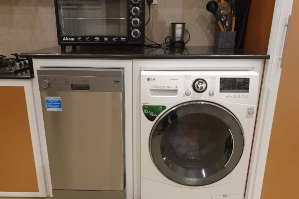 Aluminium Pantry Cupboard in Sri Lanka