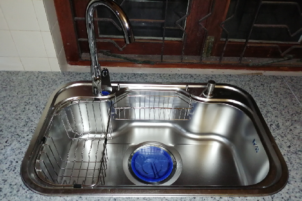 Aluminium Pantry Cupboard in Sri Lanka