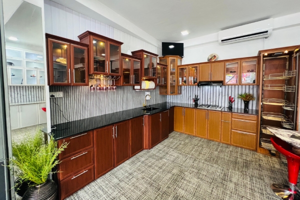 Aluminium Pantry Cupboard in Sri Lanka